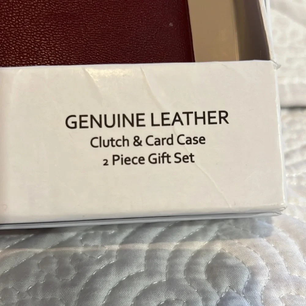 Thacker New York‎ genuine leather clutch and card case 2 piece gift set, NWT